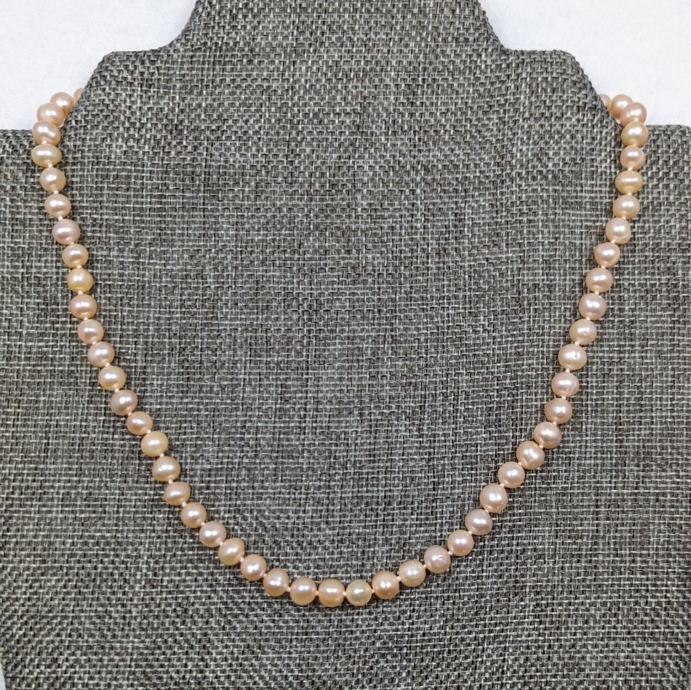REAL 6-7mm Peach Pearl Necklace - Picture 1 of 10